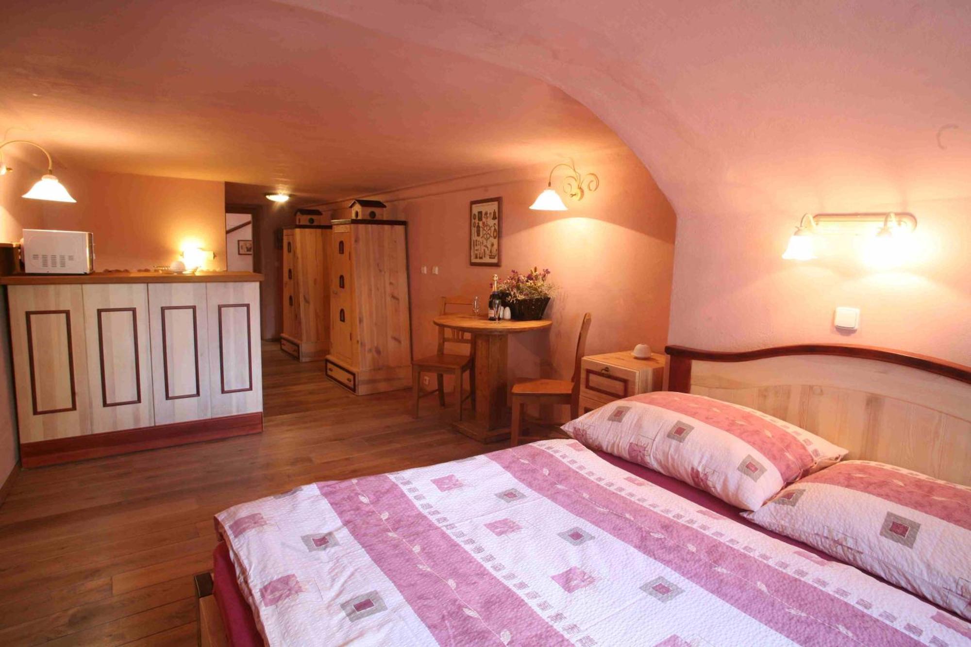 Apartmany Reve Třeboň Kamer foto